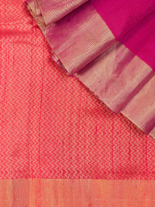 Magenta Handloom Pure Raw Silk Saree
