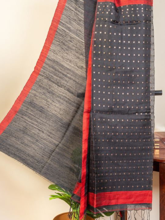 Black Handwoven Pure Matka Silk Saree