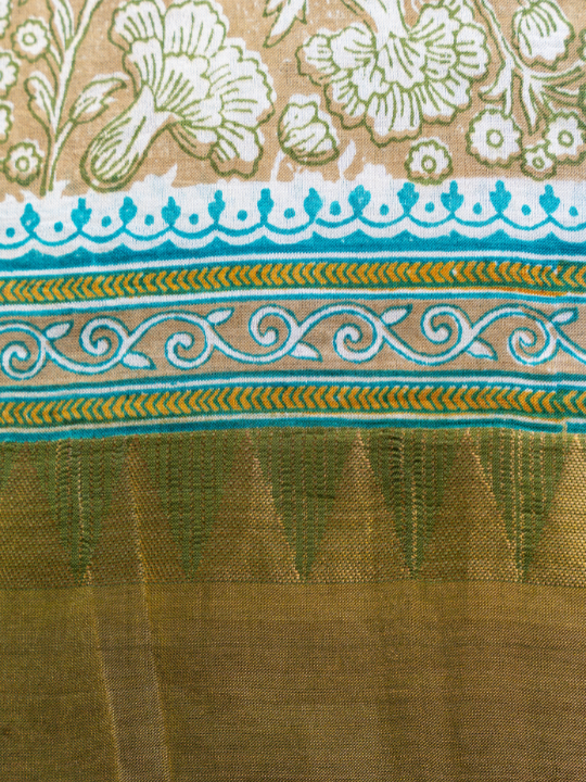 Muted Beige Handwoven Pure Silk Tussar Saree