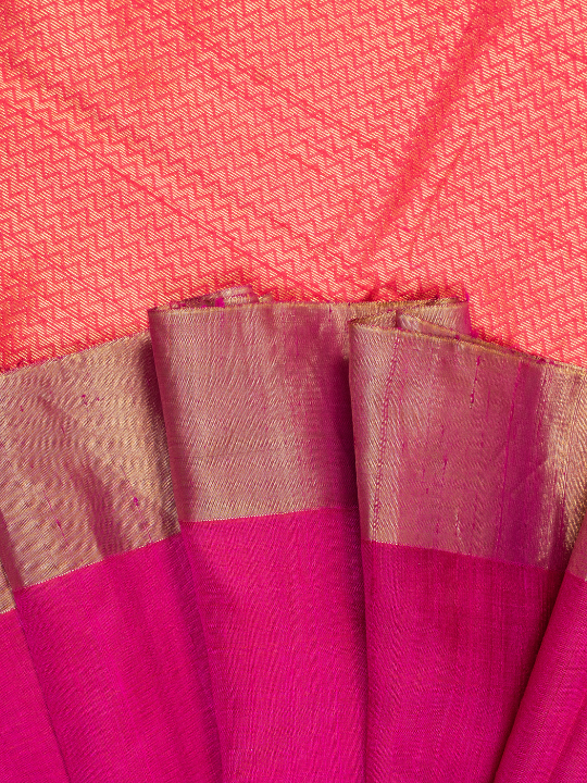 Magenta Handloom Pure Raw Silk Saree